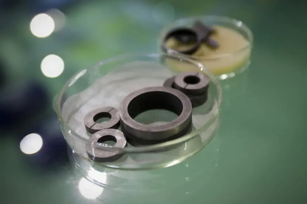 Ấn Độ tung gói 290 triệu USD sản xuất đất hiếm, quyết “thoát Trung” để bảo vệ chuỗi cung ứng xe điện