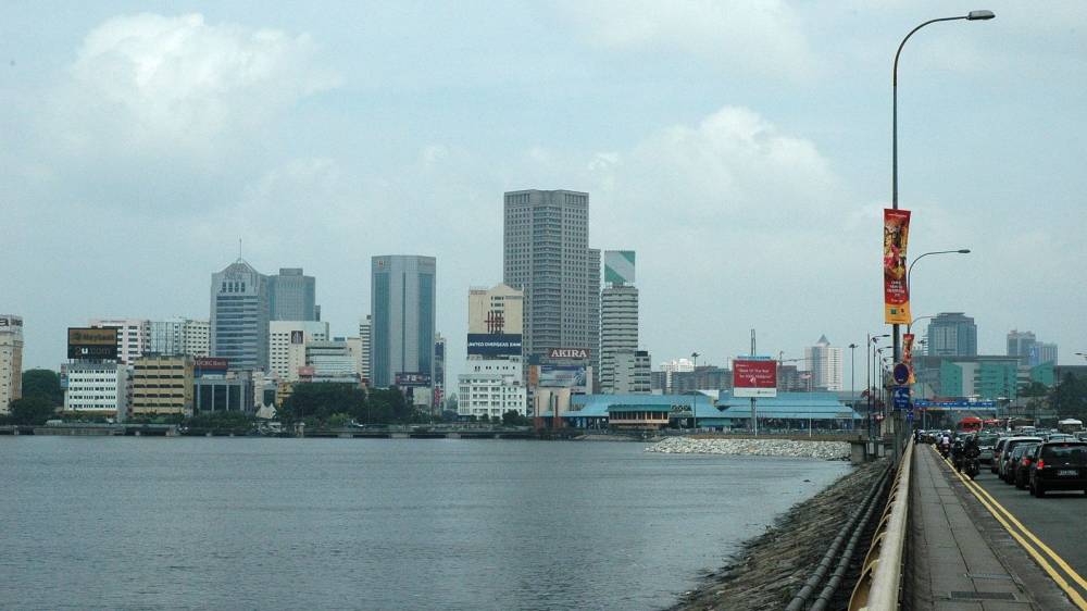 I DATA CENTER AI NELLO STATO DI JOHOR, MALESIA, CONSUMANO ENORMI QUANTITÀ DI ELETTRICITÀ E ACQUA, MINACCIANDO GLI OBIETTIVI NET-ZERO