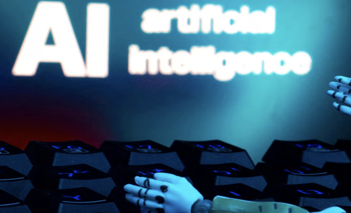 WTO: AI có thể làm tăng thương mại toàn cầu gần 40% vào năm 2040 nhưng rủi ro bất bình đẳng cũng gia tăng