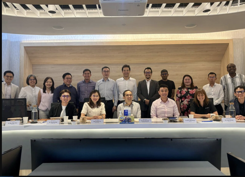 Singapore thúc đẩy kỹ năng AI: SGTech hợp tác SUTD ra mắt AI Impact Series hỗ trợ 300 doanh nghiệp và 1.500 chuyên gia