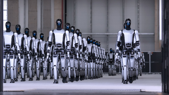 Triển khai robot hình người tự thay pin tuần tra sát biên giới Việt Nam gây chấn động