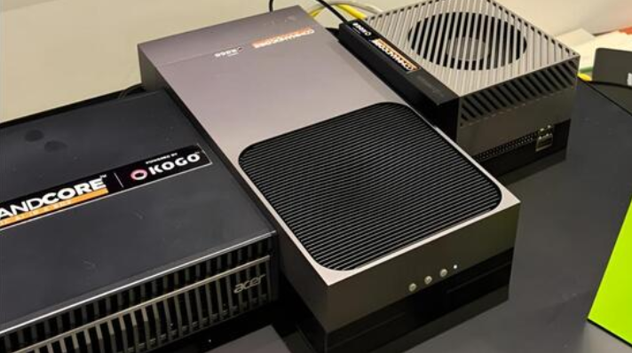 Ấn Độ ra mắt “AI in a box” đầu tiên: Tham vọng giữ chủ quyền dữ liệu và cắt giảm chi phí cloud