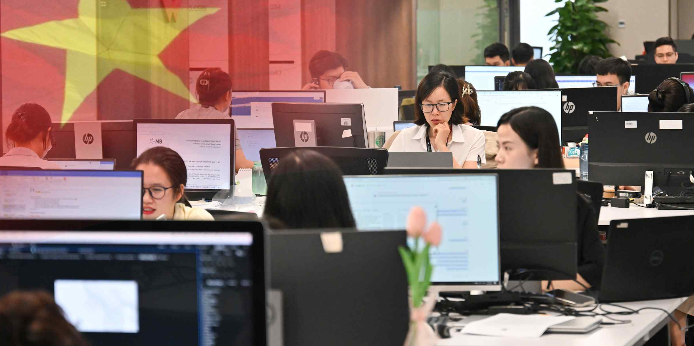 Cuộc đua tuyển dụng AI tại Việt Nam: lương tăng 30% vẫn chưa đủ giữ chân nhân tài